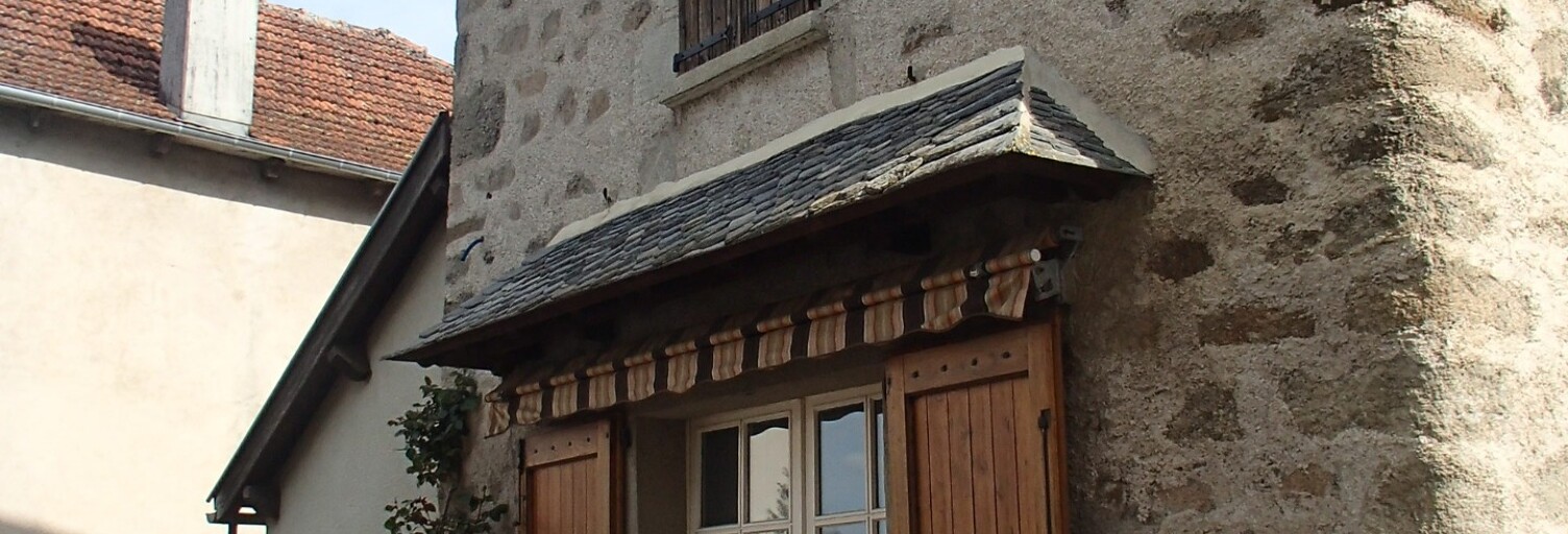 Maison 3 Pièces 87 m² à vendre à Cassaniouze (15340)
