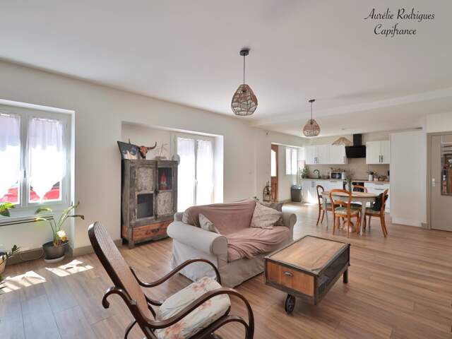 Maison à vendre 5 pièces PONT DE VEYLE (01) — photo du bien