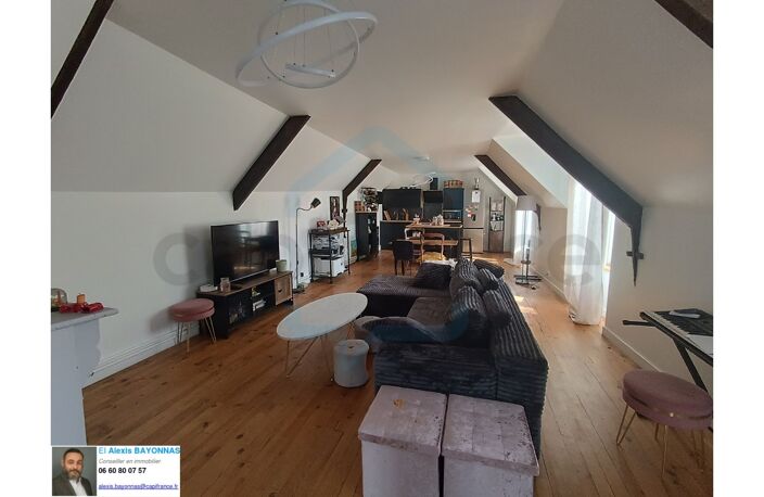 Ensemble immobilier mixte 420 m² – Centre-ville de Châteauneuf-du-Faou — photo 3
