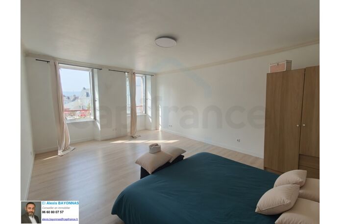 Ensemble immobilier mixte 420 m² – Centre-ville de Châteauneuf-du-Faou — photo 5
