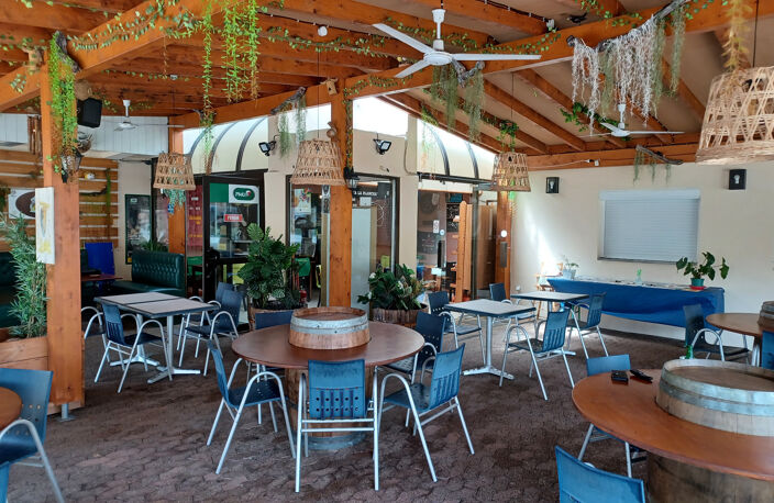 Dpt Gers (32), à vendre BARBOTAN LES THERMES Bar restaurant PMU — photo 2