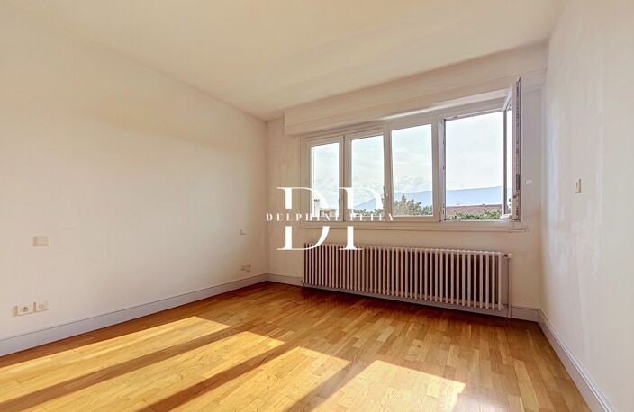 Appartement à vendre 4 pièces de 129,33 m2  (74) Annemasse — photo 3
