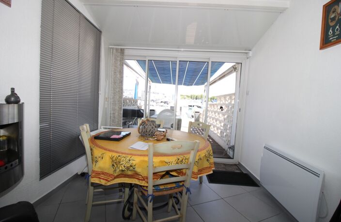 MARINA à vendre 2 pièces + cabine à PORT CAMARGUE (30) — photo 2