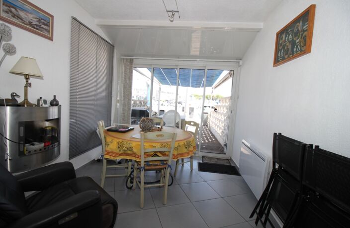 MARINA à vendre 2 pièces + cabine à PORT CAMARGUE (30) — photo 3