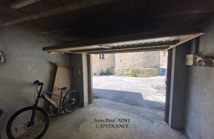 ISSIRAC – CENTRE DU VILLAGE – BÂTISSE EN PIERRE d'une surface plancher d'environ 80 m2 À RÉHABILITER – PERMIS DE CONSTRUIRE ACCEPTÉMaison à vendre 1 pièces ISSIRAC (30) — photo 2