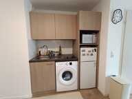 Saint-Ouen (93400) – T2 de 40 m² (résidence services), meublé, PMR, DPE B, balcon – 5e/6 — photo 3