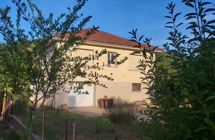 Maison à vendre 4 pièces LACHAPELLE AUZAC (46) — photo 3