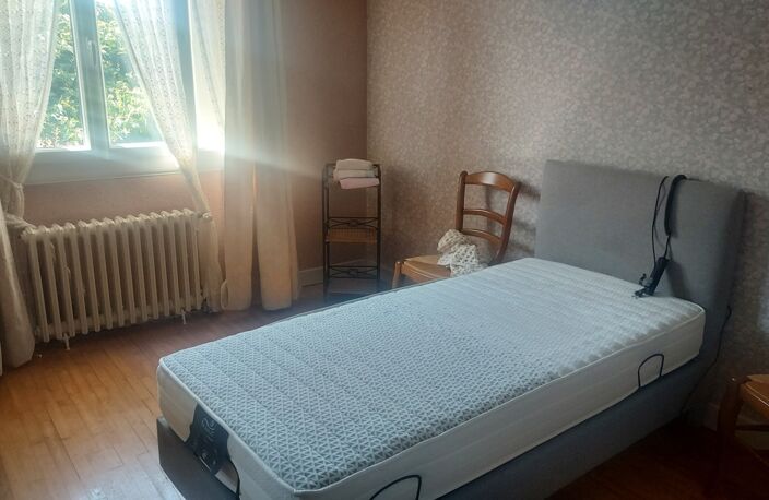 Maison à vendre 4 pièces LACHAPELLE AUZAC (46) — photo 5