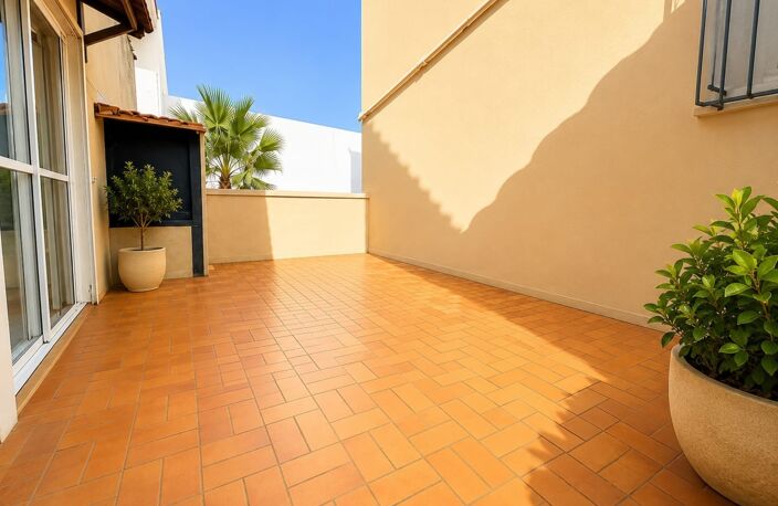 Appartement T2 85 m² avec terrasse Champ de Mars Béziers charme de l'ancien — photo 2