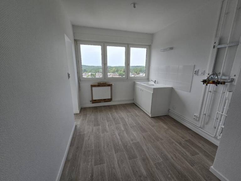 Location - Appartement T5 - 108m2 - Creutzwald — photo 1