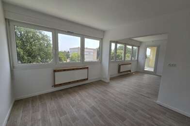Appartement 4 pièces 473 €