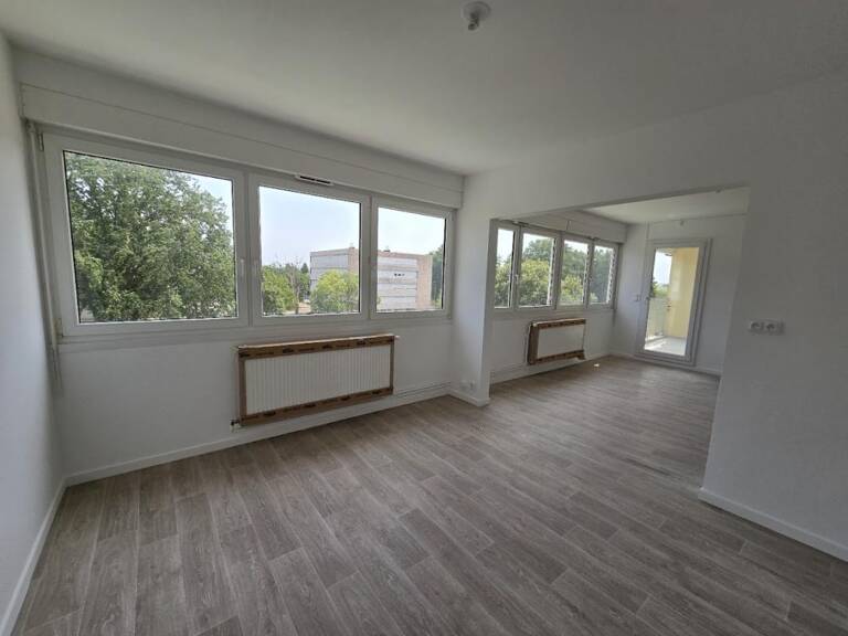 Location - Appartement T4 - 85m2 - Creutzwald — photo 1