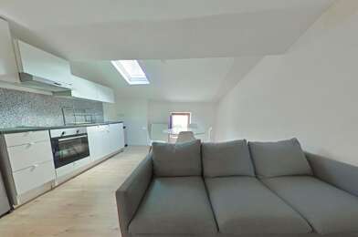Appartement 3 pièces 781 €