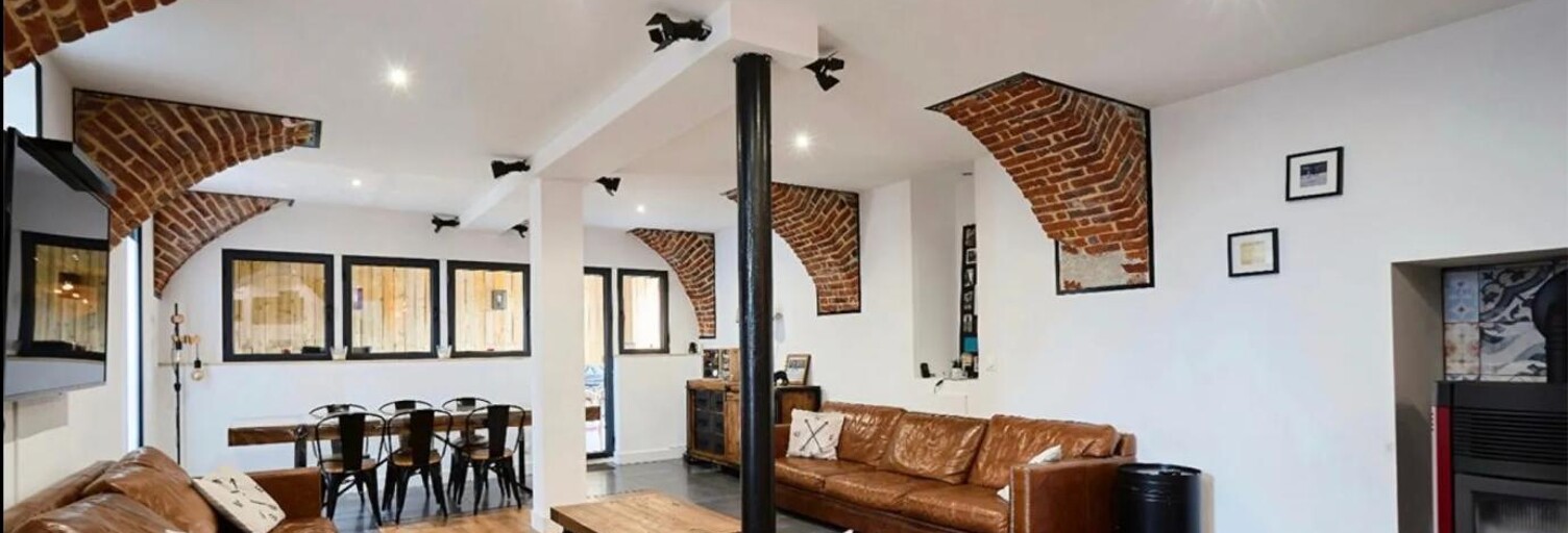 Maison 5 Pièces 219 m² à vendre à Raismes (59590)