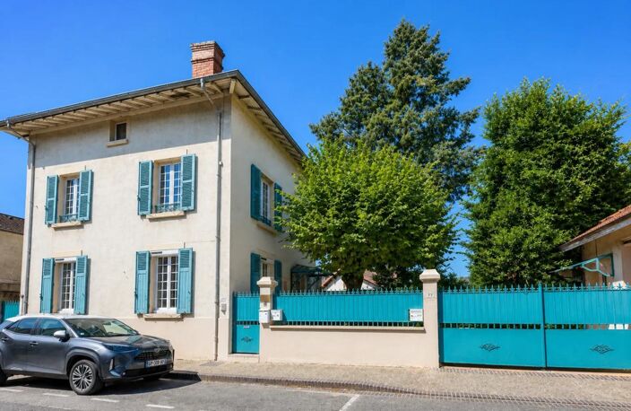 Charmante maison Bourgeoise de 8 pièces de 251 m² avec annexes — photo 3