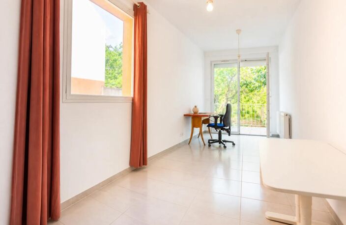 Maison de 4 pièces de 107 m² + une dépendance à Houilles — photo 5