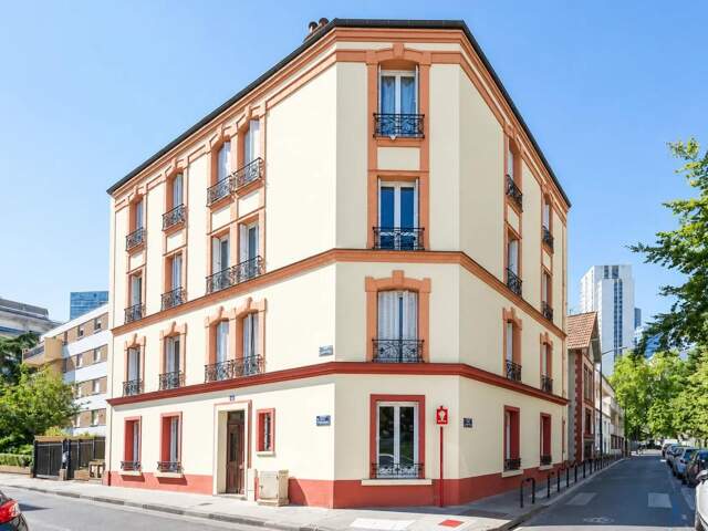 Appartement de 2 pièces de 35 m² à Courbevoie — photo du bien