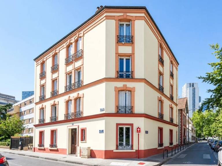 Appartement de 2 pièces de 35 m² à Courbevoie — photo 1