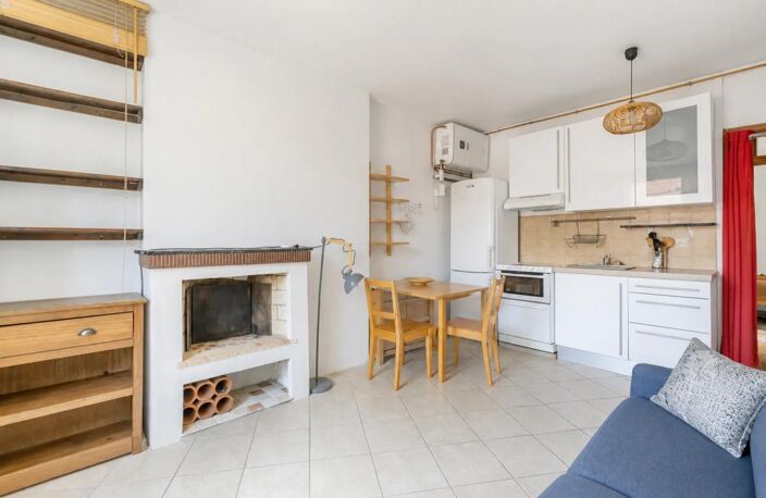 Appartement de 2 pièces de 34 m² aux Lilas — photo 2