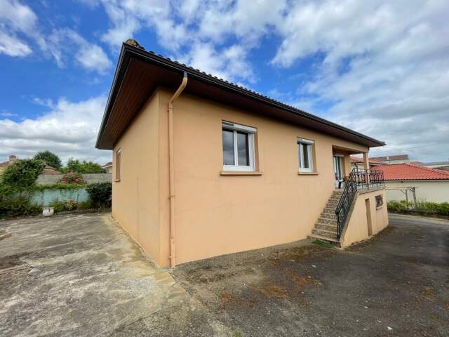 Maison À Vendre — photo du bien