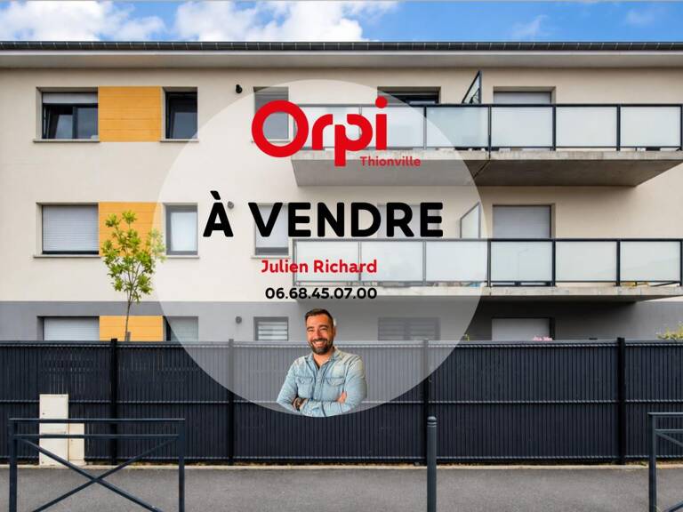 Bel appartement récent de 64m² avec balcon, deux chambres, un garage et une place de stationnement privative — photo 1