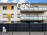 Bel appartement récent de 64m² avec balcon, deux chambres, un garage et une place de stationnement privative — photo 2