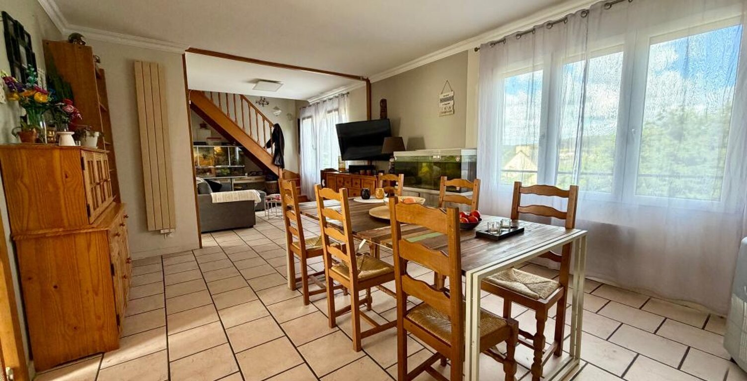 Landerneau, maison T5 sur sous-sol — photo 1
