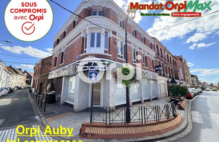 Immeuble de rapport : Local comercial + 2 appartements 1 T3 et 1 T4 — photo 2