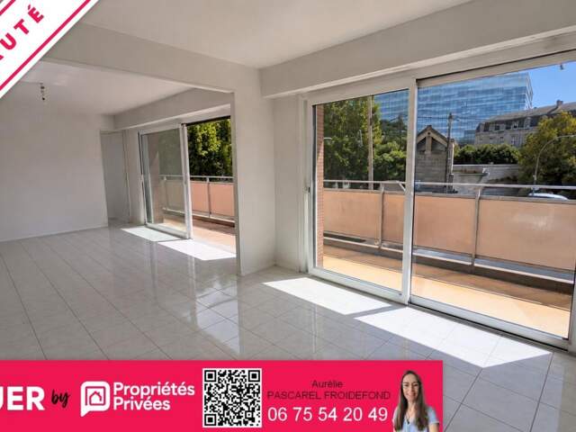 LOCATION : Brive Centre - Proche Hopital  : Apt T3 de 81m² avec SEJOUR DOUBLE+BALCON+ASCENSEUR+PARKING en sous-sol+CAVE+LOCAL VELO — photo du bien