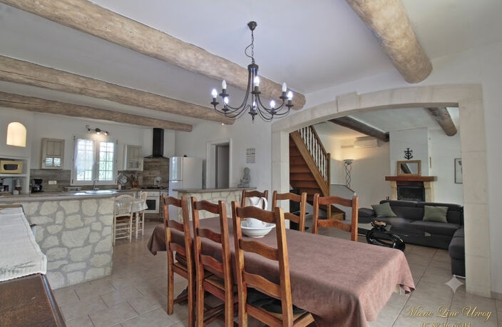 13210 St-Rémy - Mas en pierre 145 m² + gîte 70 m² - Piscine 8X4 - grand terrain — photo 5