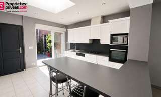 Maison 5 Pièces 220 m² à vendre à Pérenchies (59840)