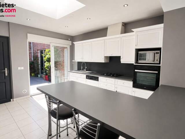 Ensemble immobilier : une maison 4 chambres 135 m² + une maison de 86m² à rénover — photo du bien