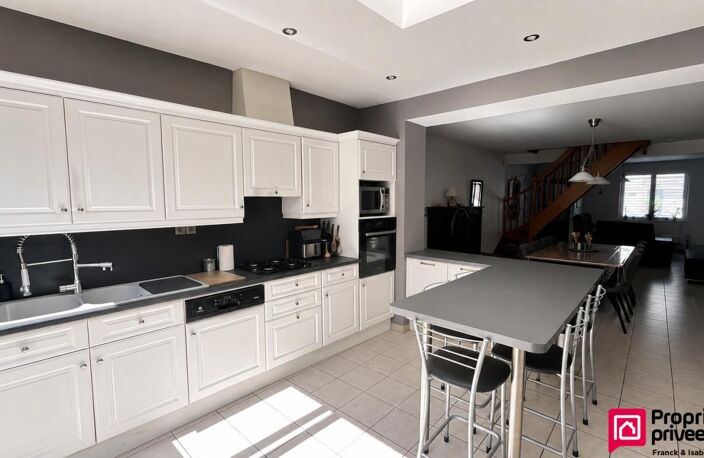 Ensemble immobilier : une maison 4 chambres 135 m² + une maison de 86m² à rénover — photo 3