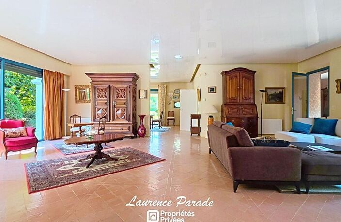 PROPRIÉTÉ DE CARACTÈRE 348 m² de plain Pied 1,8 HECTARES, PISCINE, GARAGE, ENTRE BORDEAUX ET PERIGUEUX, A PROXIMITE DE SAINT-ÉMILION ET BERGERAC — photo 5