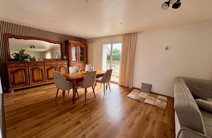 COUP DE COEUR À CHALLUY  Maison familiale de 130 m² avec terrain de 1 045 m² — photo 2