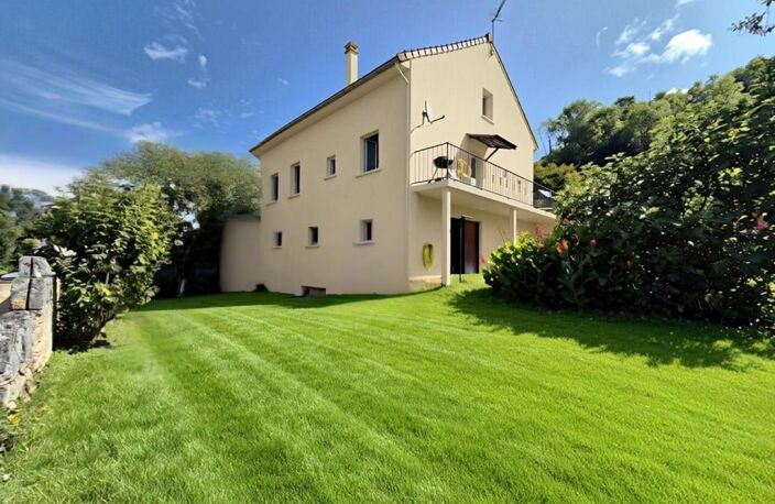 Jolie Maison 7 pièce(s) 145 m2 — photo 2