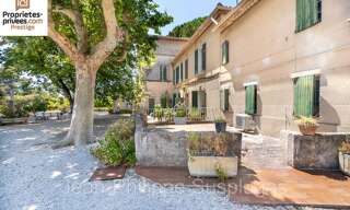Maison 16 Pièces 490 m² à vendre à Saint-Cyr-sur-Mer (83270)