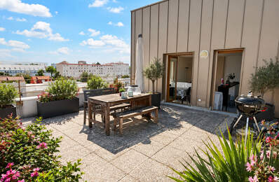 F4 de 86 m² + 34 m² terrasse à 14mn du Métro Université — photo du bien