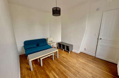 Appartement 2 pièces 760 €