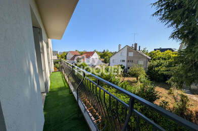 Appartement 4 pièces 990 €