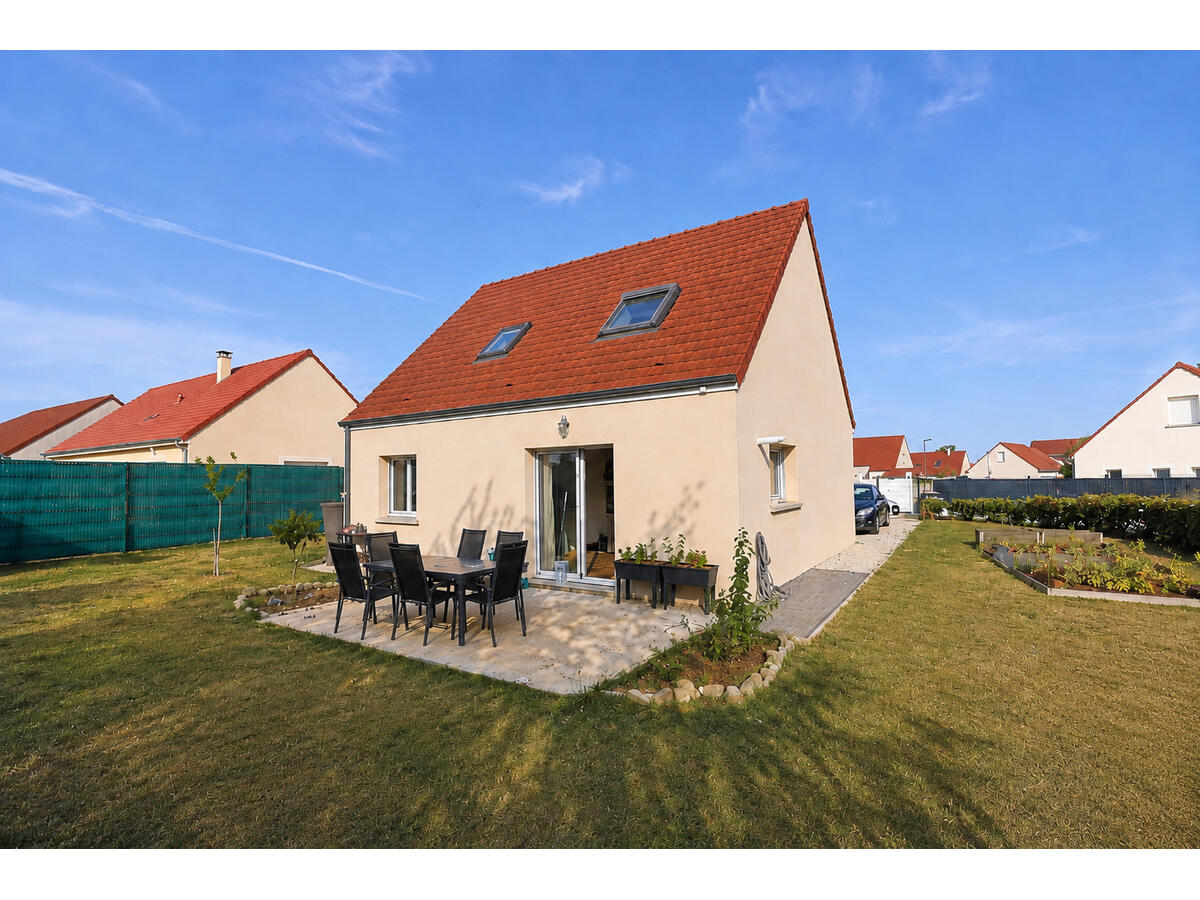  Maison 5 pièces 83 m²