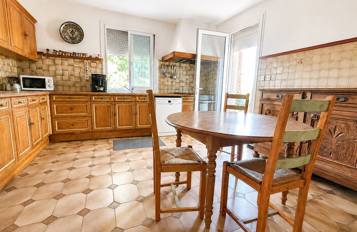 Maison familiale T5   134,5 m2   Dépendance / Studio - Marti — photo 5