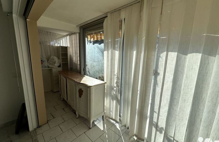 Vente appartement 2 pièces 48 m² Hyères (83400) — photo 3
