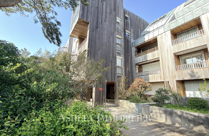 À VENDRE DUPLEX DERNIER ÉTAGE VUE MER ET TERRASSES — photo 2