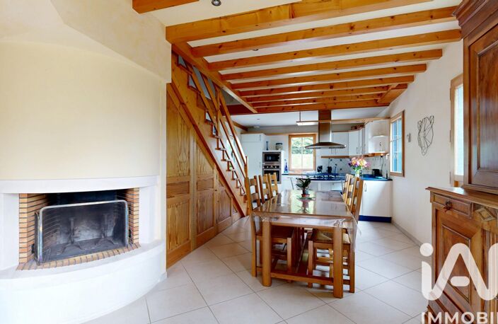 Vente Maison/villa 8 pièces — photo 3