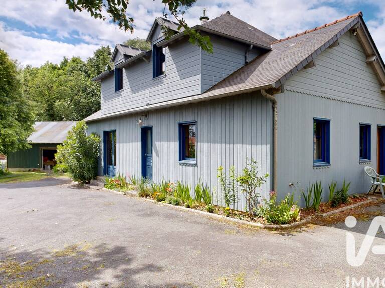 Vente Maison/villa 8 pièces — photo 1