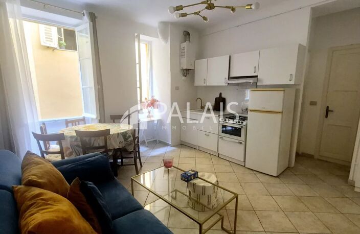 F2 MEUBLE - VIEUX NICE — photo 2
