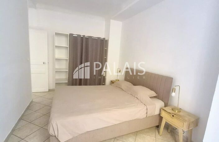 F2 MEUBLE - VIEUX NICE — photo 4