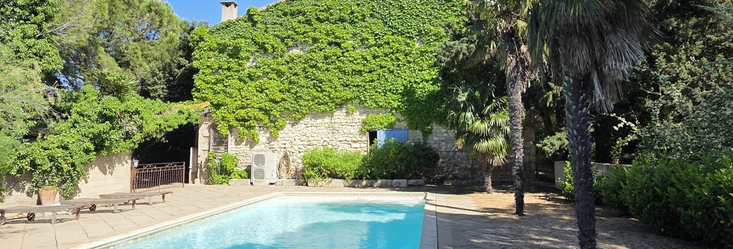 Maison 15 Pièces 750 m² à vendre à Arles (13200)