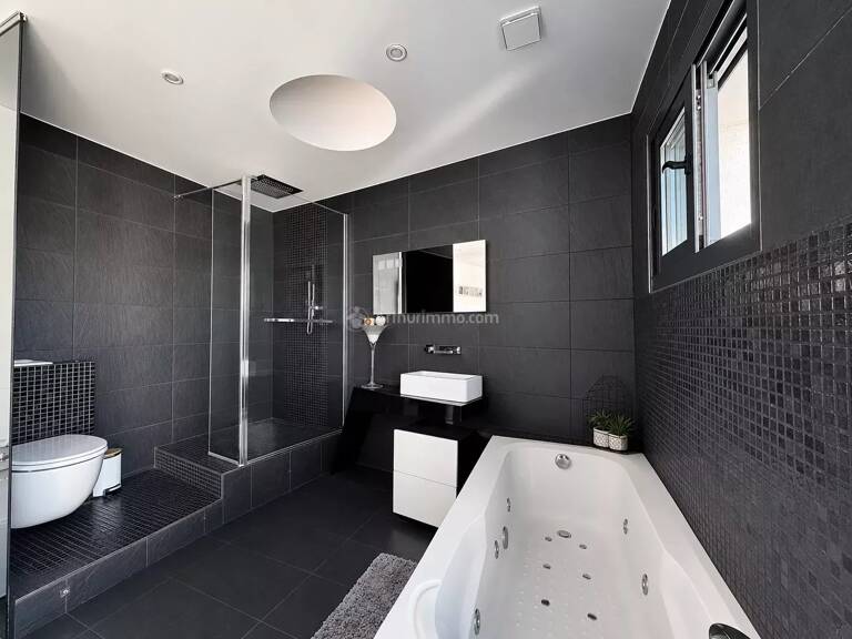 Maison moderne de 140 m² avec prestations haut de gamme — photo 1